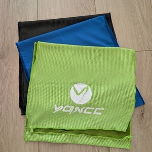 YQXCC brand cooling towels Set of 3